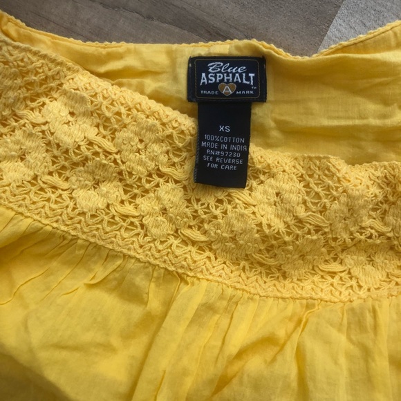🌞 Blue Asphalt Size XS Yellow Lace Mini Skirt - Picture 3 of 5